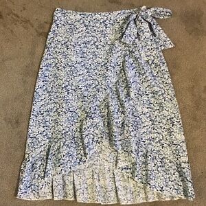 Asymmetrical Floral Skirt in Blue and White